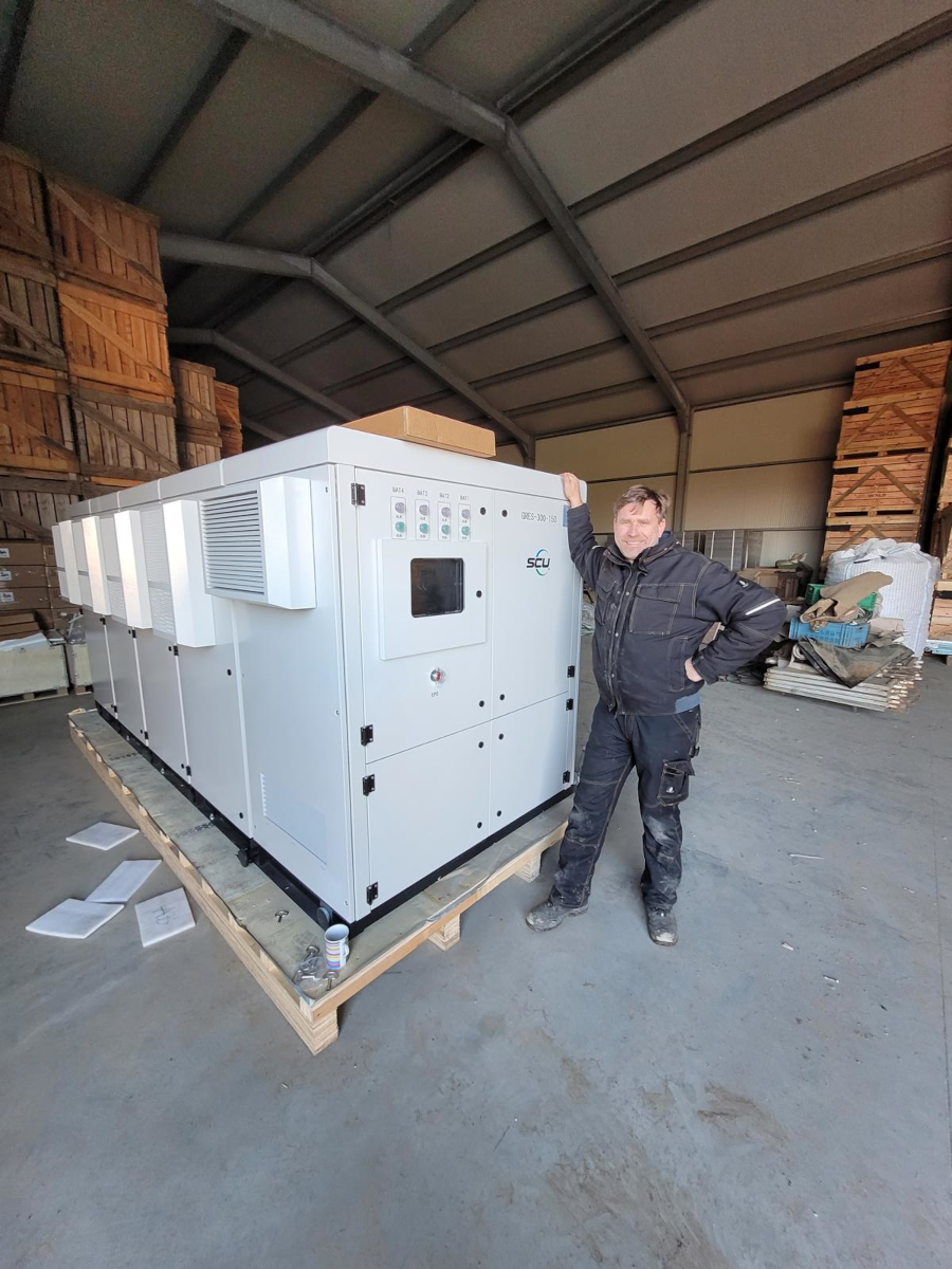 Batteriespeicher GRES 300 kWh mit EMS VDE AR-N 4105 konformer Hybrid Stromspeicher (EEX Strombörse ready) ONGRID OFFGRID
